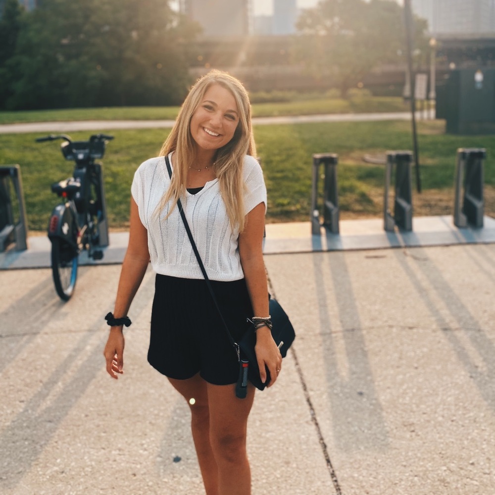 Meet your Posher, Bex